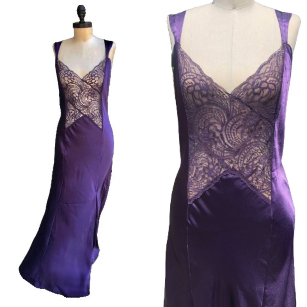 Vtg Victoria's Secret Gold Crown Square Label Satin Lace Maxi Negligee Slip M